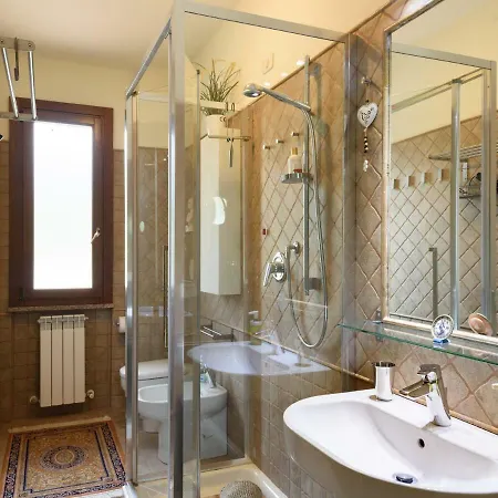 Guest house L'olivastro 1968 - Amazing House Passignano sul Trasimeno